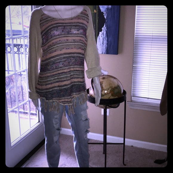 🐒AMERICAN RAG BOHO SWEATER🐒 - Picture 4 of 4